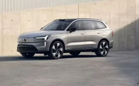 纯电平台出身，安全属性依旧，沃尔沃EX90上海车展发布