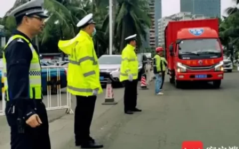 查处违法行为166起！春节期间海南交警实施24小时勤务确保交通安全畅通