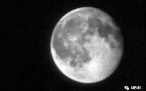 80毫米大口径超构透镜望远镜，首次成功拍摄月球表面