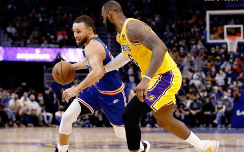 原创
杜兰特领军的太阳队，吓死西部对手了？