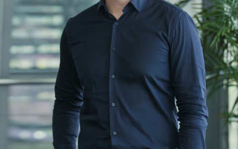 TWS耳机迎来新机会，高算力、低功耗的存算一体技术潜力大