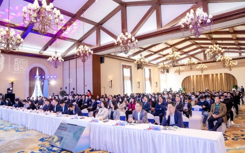 联诚发总裁龙平芳受邀出席航城街道高质量发展暨招商推介大会！