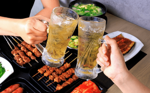 美食不可辜负！IM-BODY让你在今夏实现啤酒烧烤“自由”(啤酒烧烤下载网站)