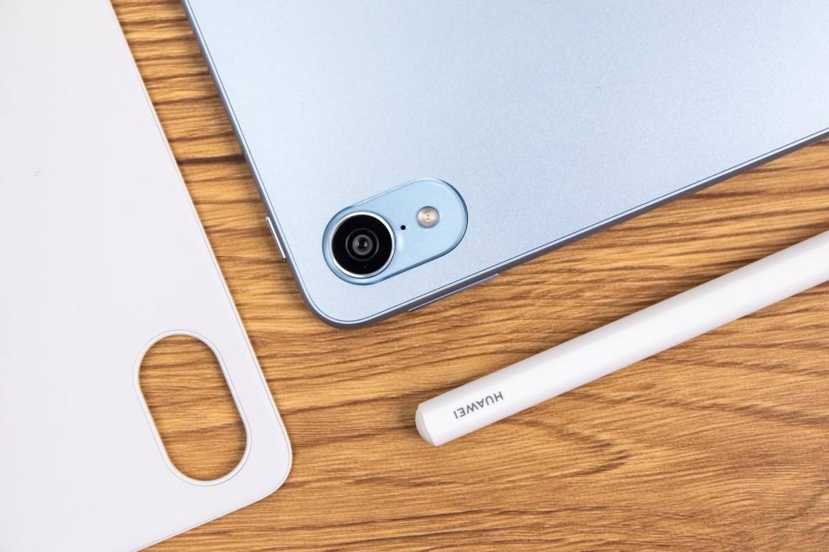 华为MatePad Air全新发布：帮助年轻一代，定义全新世代(华为mate pad 2024)