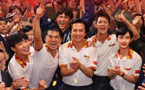 都去看！中国乒乓值得！他们是这样看《中国乒乓》的|FANG开讲(中国乒乓球的精彩视频集锦)