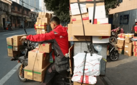 戳中你的痛点了吗？快马日结带你看快递行业-快递日结工