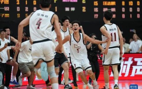 「暖风来」现实版“灌篮高手”！这群县城高中生，获得全国总冠军！(灌篮高手考试图片)