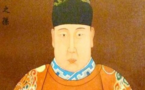 朱允炆登基前便曾考虑削藩，但大面积削藩使藩王兔死狐悲引发叛乱-朱允炆削藩是死了几位藩王