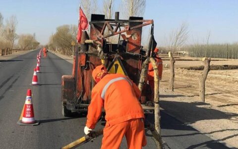 沥青道路灌缝多少钱一米-沥青道路灌缝多少钱一米啊