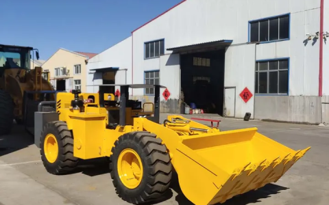 井下装载机型号@煤矿用装载机价格生产厂家（井下装载机工作视频）