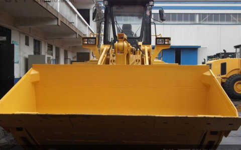 最高配的柳工装载机，据说60万也买不到一辆！（柳工装载机怎么样）