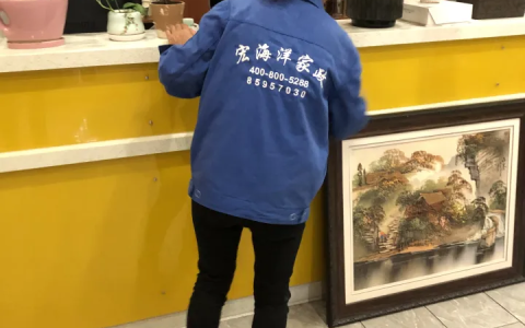 保洁阿姨打扫多少钱（保洁阿姨一天能打扫多少房间）