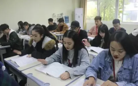 济南艺考文化课培训：文化课怎么学(济南艺考文化课培训哪个好)