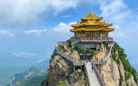 老君山旅游攻略路线(老君山旅游风景区游玩攻略)