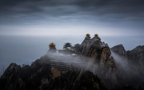 河南老君山旅游团攻略，洛阳老君山怎么玩？5天四晚旅游行程全解(河南洛阳老君山门票)
