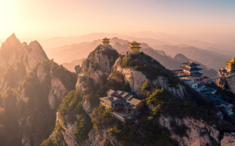 河南洛阳5A景区老君山（AAAAA）旅游攻略(河南洛阳老君山景点)