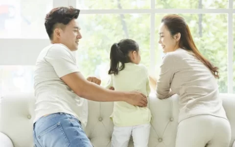 父母的格局，决定孩子的未来！（值得收藏）-父母的格局决定孩子的高度议论文