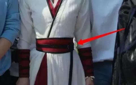 赵丽颖腰围惊人！仅有小11岁周洁琼的一半粗，网友：自律女人最美-赵丽颖 身高 体重