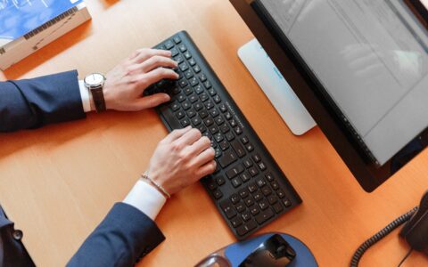 只会使用“Ctrl+C”复制？这6种神级般的复制技巧，让你告别加班(只会使用暴力的人)