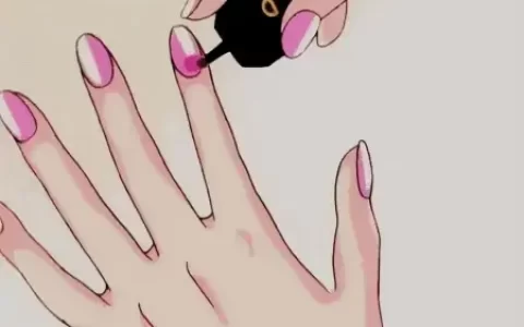 适合秋冬的4款美甲，高级又显白-适合秋冬季节的美甲颜色