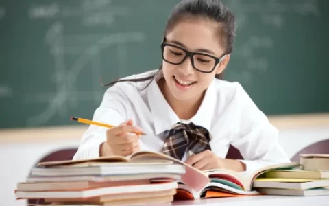 部编版八年级上学期第二次月考语文试卷(八上语文第二次月考试卷2020)