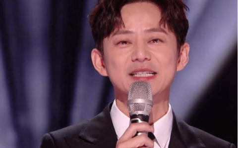 《向往的生活7》首播满屏尴尬，卖惨掩盖节目无聊，黄磊成败笔