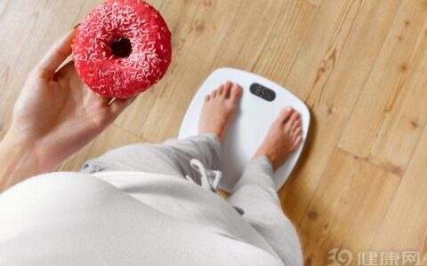 你离标准体重还差多远？教你一个简单公式判断(如何知道标准体重)