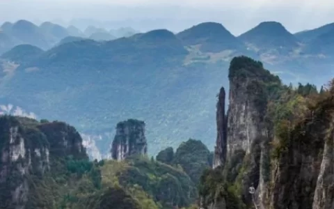 湖北恩施的标志性景点，中国的科罗拉多大峡谷，一生都要来一次-恩施大峡谷,和美国科罗拉多比肩的景区