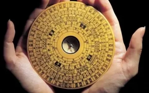 缺金男孩取名宝典：五行缺金的男孩名字大全