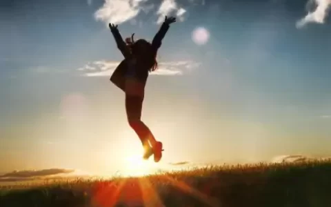 你知道手机上有哪些可以赚钱的 App吗？