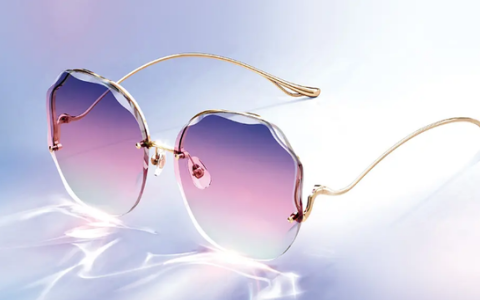 太阳镜是买偏光还是非偏光（太阳镜是买偏光还是非偏光的好）