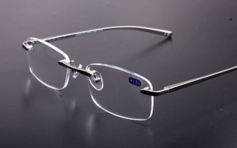 超视力老花镜多少钱一副