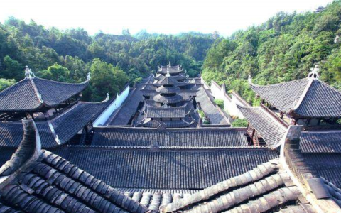 湖北的这个城市，被誉为中国的马尔代夫，夏天避暑好去处-武汉马尔代夫沙滩浴场