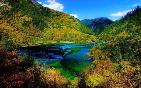 九寨沟适合几月份去？什么时候去九寨沟最好看-九寨沟适合几月份去旅行