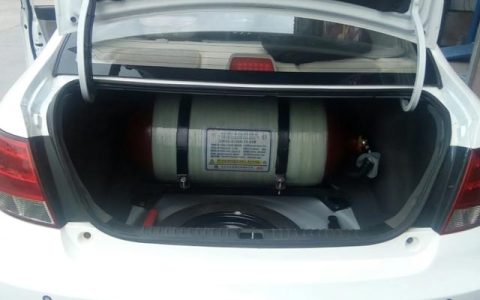 如果汽车油改气，会严重损坏发动机吗？为什么没人愿意改装了（汽车油改气还能用油吗现在）