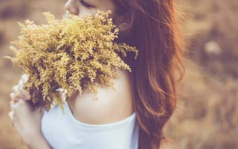 还在发“早”？过时了！高情商的男生这13句早安情话，甜到掉牙！-高情商发早安语