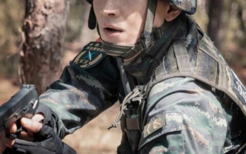 林更新更新简介，称自己帅裂苍穹，如此戏精确定不会让人出戏吗？-林更新又一新剧将上线