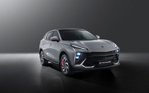 云恒制造：设计更激进/动力提升 风行T5 EVO狂飚版官图发布