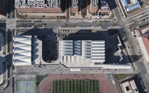 李兴钢工作室设计天津大学新校区综合体育馆实现形式美与结构美的统一-天津大学体育馆开放时间