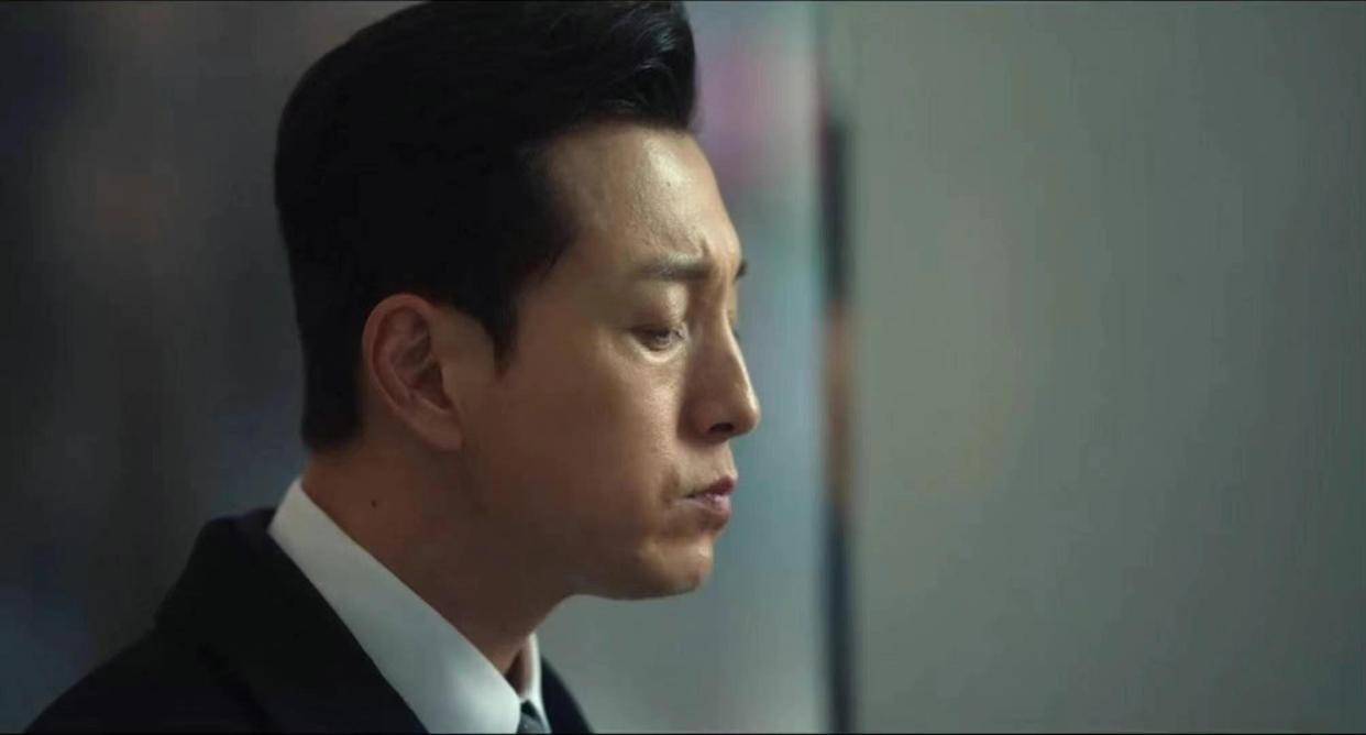 黑暗荣耀2什么时候播第三季？何道英吃“紫菜饭团”喜欢文东恩吗(黑暗与荣耀手游官网下载)