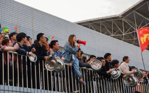 安庆师大运动会加油方式各显神通(安庆师范大学体育系在哪个校区)