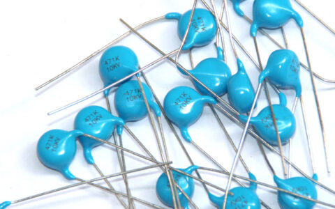 直插瓷片电容：电子元件中的重要一环