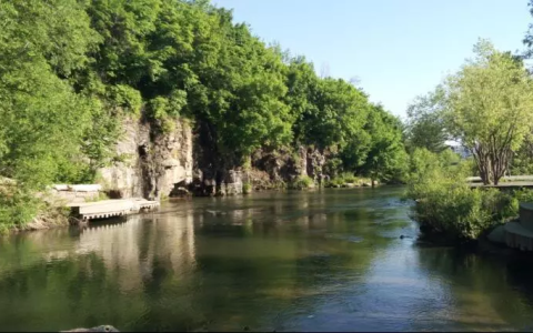儿女们都成家立业，作为父母该放手时就放手！-父母要学会放手孩子才会长大