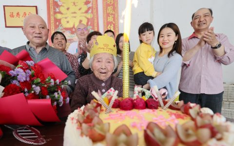 #（社会）母亲节送祝福