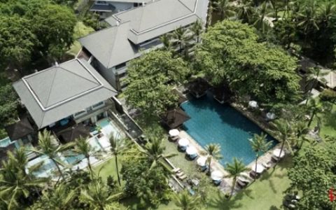 胃部有大量液体！巴厘岛女性死者系在校大学生，家属首次发声(胃里有胃液能消化所有的食物)