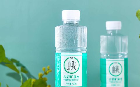 什么是矿泉水？（矿泉水笔筒制作方法图片）