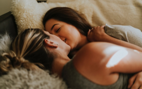 男人最爱听的4个“称呼”，第一个有点羞，第四个女人都喊不出口-情人的100种叫法叠词