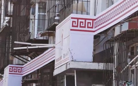 光明街道：消除空中“蜘蛛网”  换来小区“无线美”