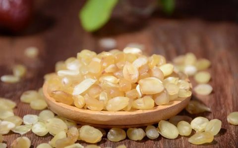 女性若不想老得太快，要多选择碱性食物，4种食物不妨多吃-吃什么食品女性碱性