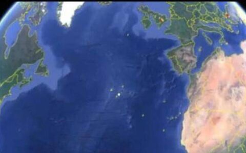 发现亚特兰提斯？在谷歌地球上发现了400英里宽的海底陆地！